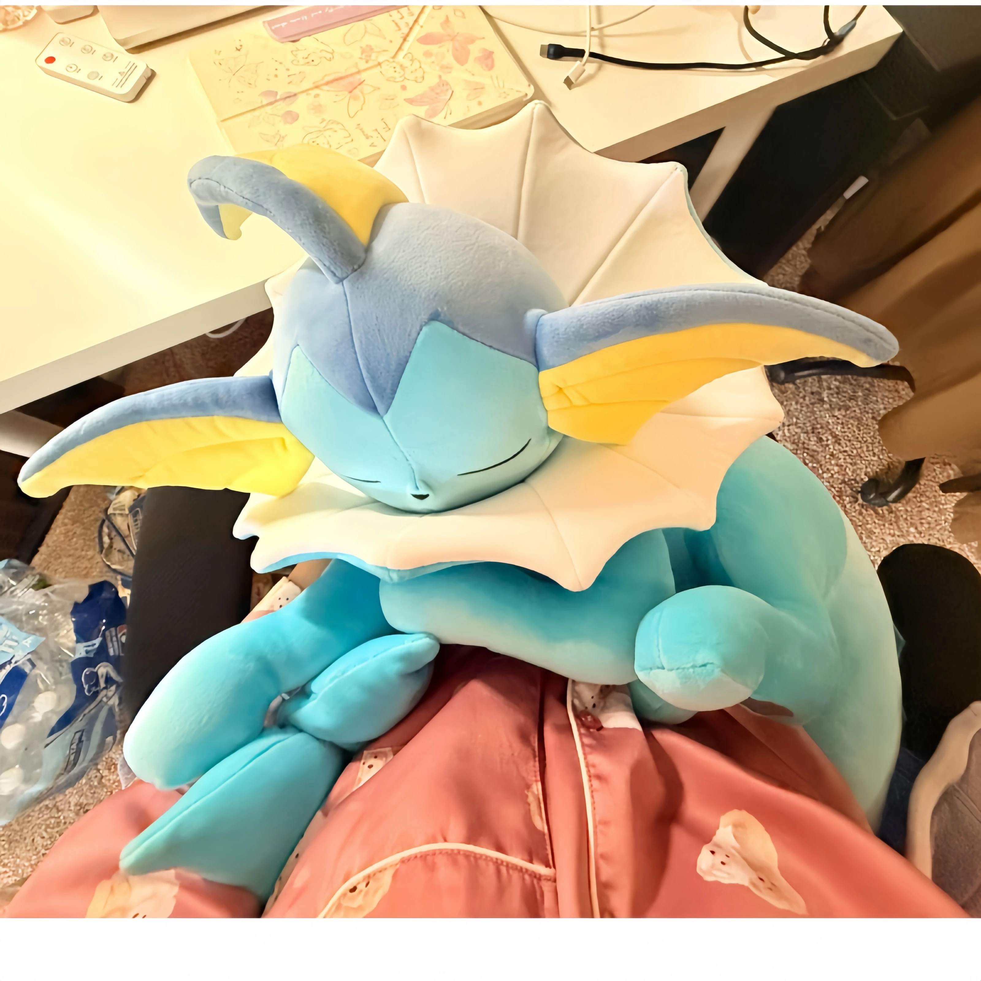 Peluche Pokémon Vaporeon durmiendo suave edición especial de colección - imagen 5