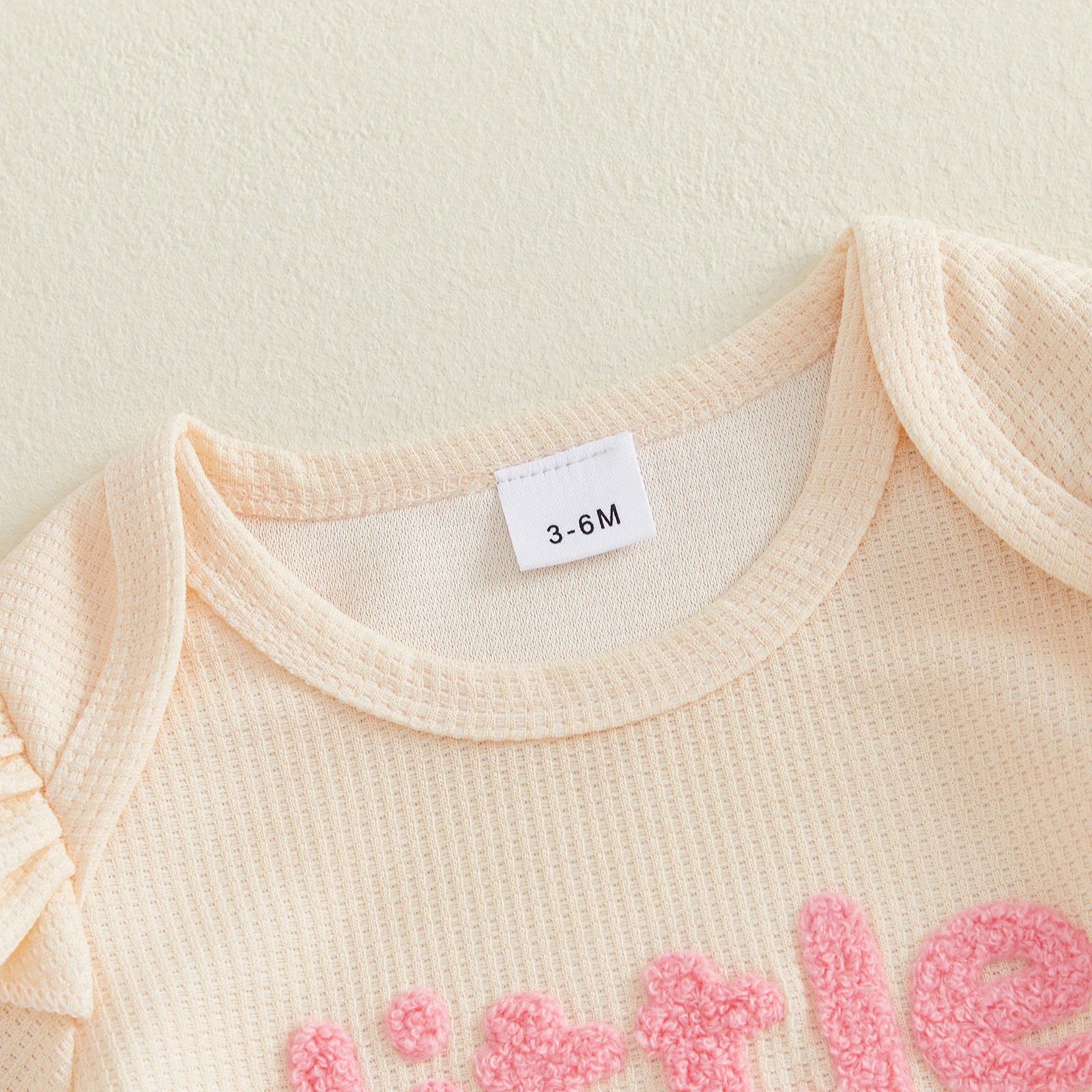 Conjunto de verano para niña con mono y letras bordadas - imagen 2