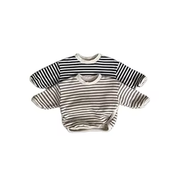 Sudadera con capucha a rayas bebé – Cómoda y suave para otoño