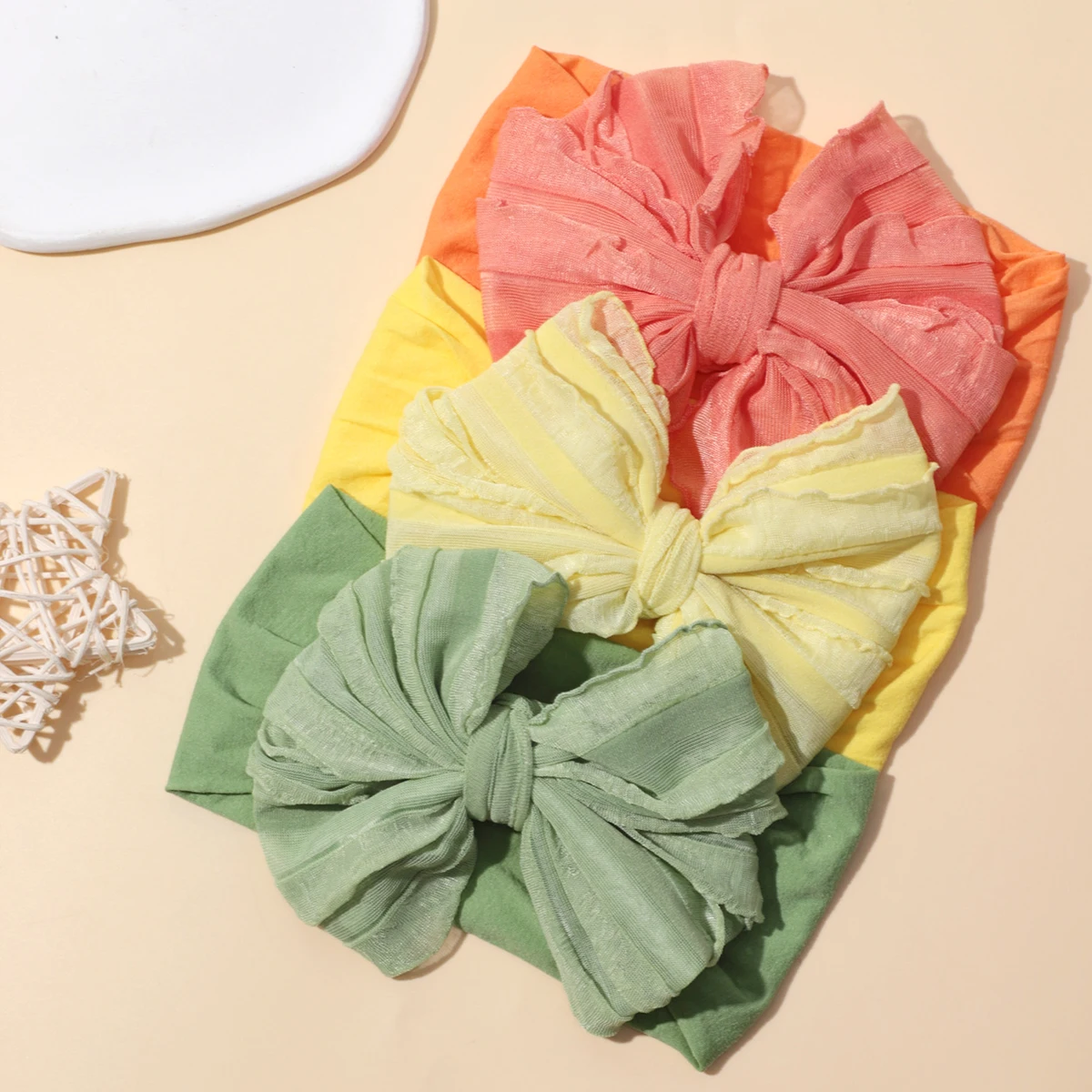 Diadema con lazo blanca infantil
