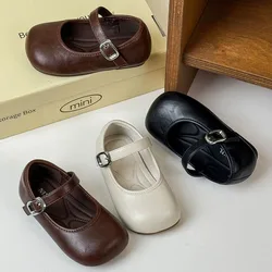 Zapatos de cuero infantiles planos antideslizantes para niña