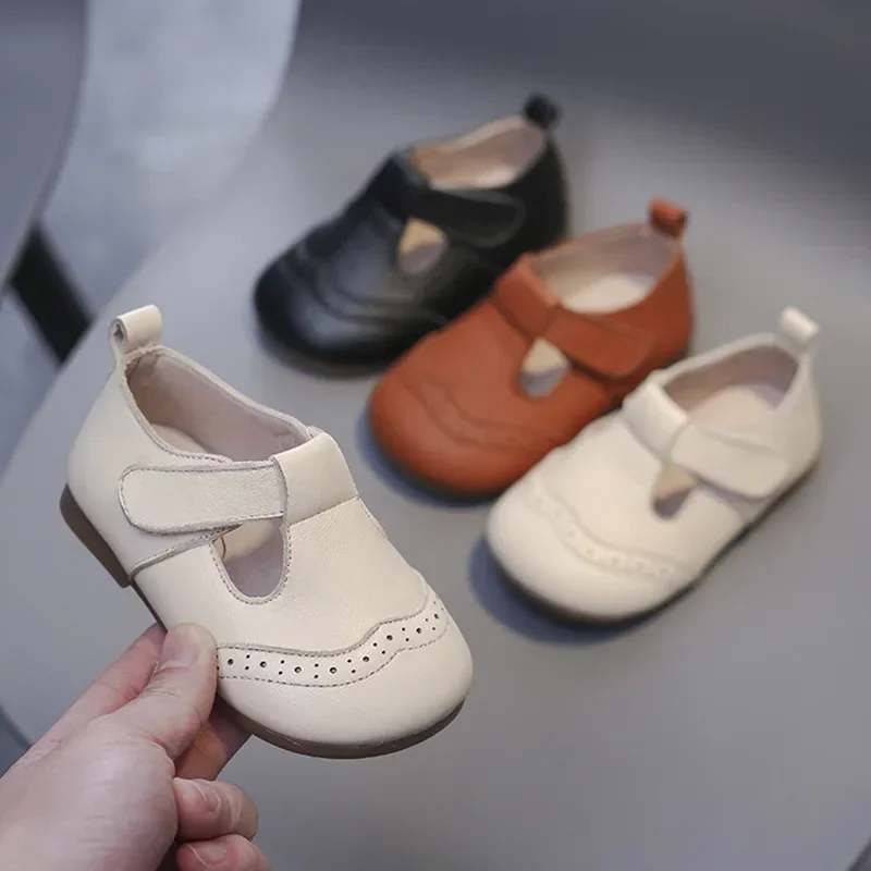 Zapatos de piel para niña – Estilo retro princessa para primavera - imagen 4