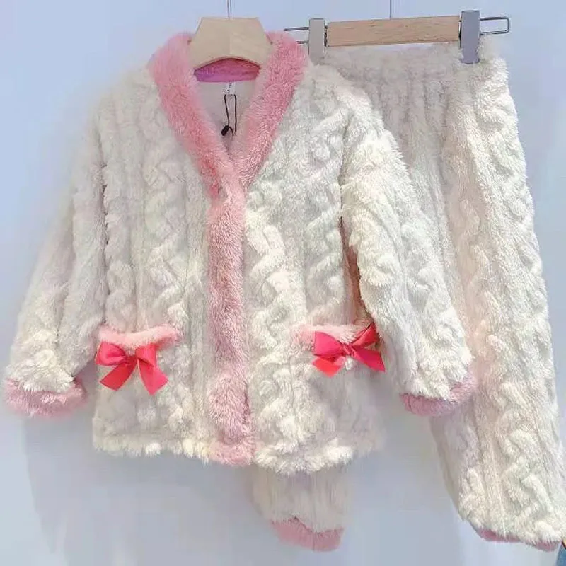 Pijama de felpa gruesa estilo minimalista para niña - imagen 3