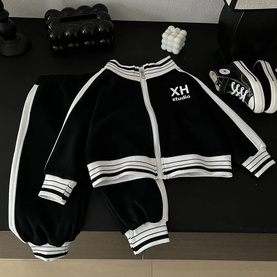 Conjunto de chándal infantil otoño con sudadera manga larga
