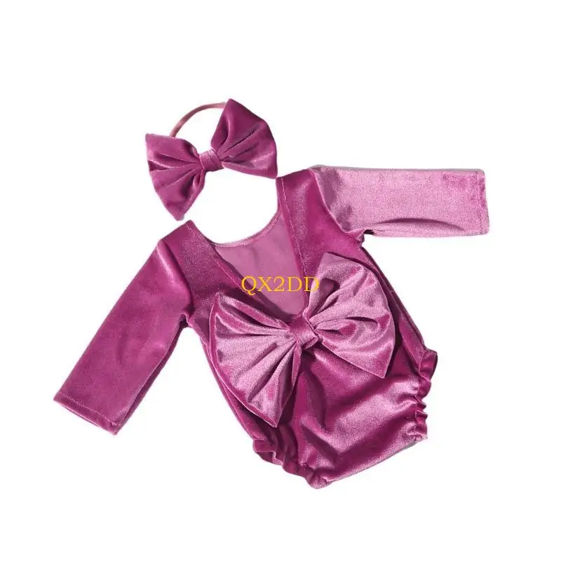 Conjunto de terciopelo para recién nacido – traje elegante en fotos - imagen 4