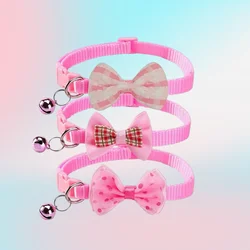 Collar para mascotas ajustable con campana y lazo colorido