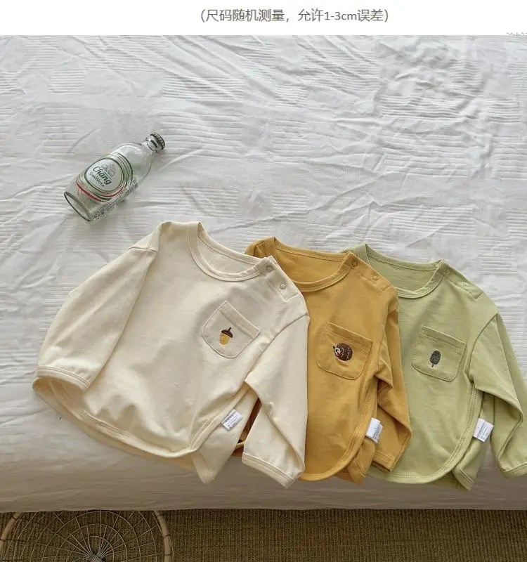 Camiseta infantil holgada