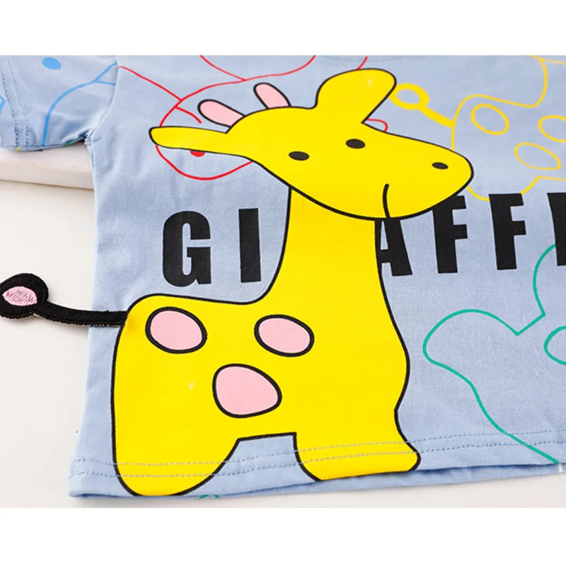 Conjunto de verano para niños con camiseta de dibujos y pantalón corto - imagen 4