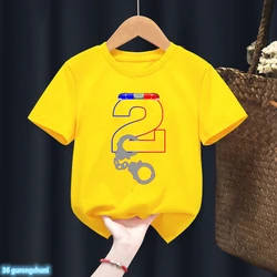 Camiseta infantil con diseño de policía para niños y niñas – Amarilla