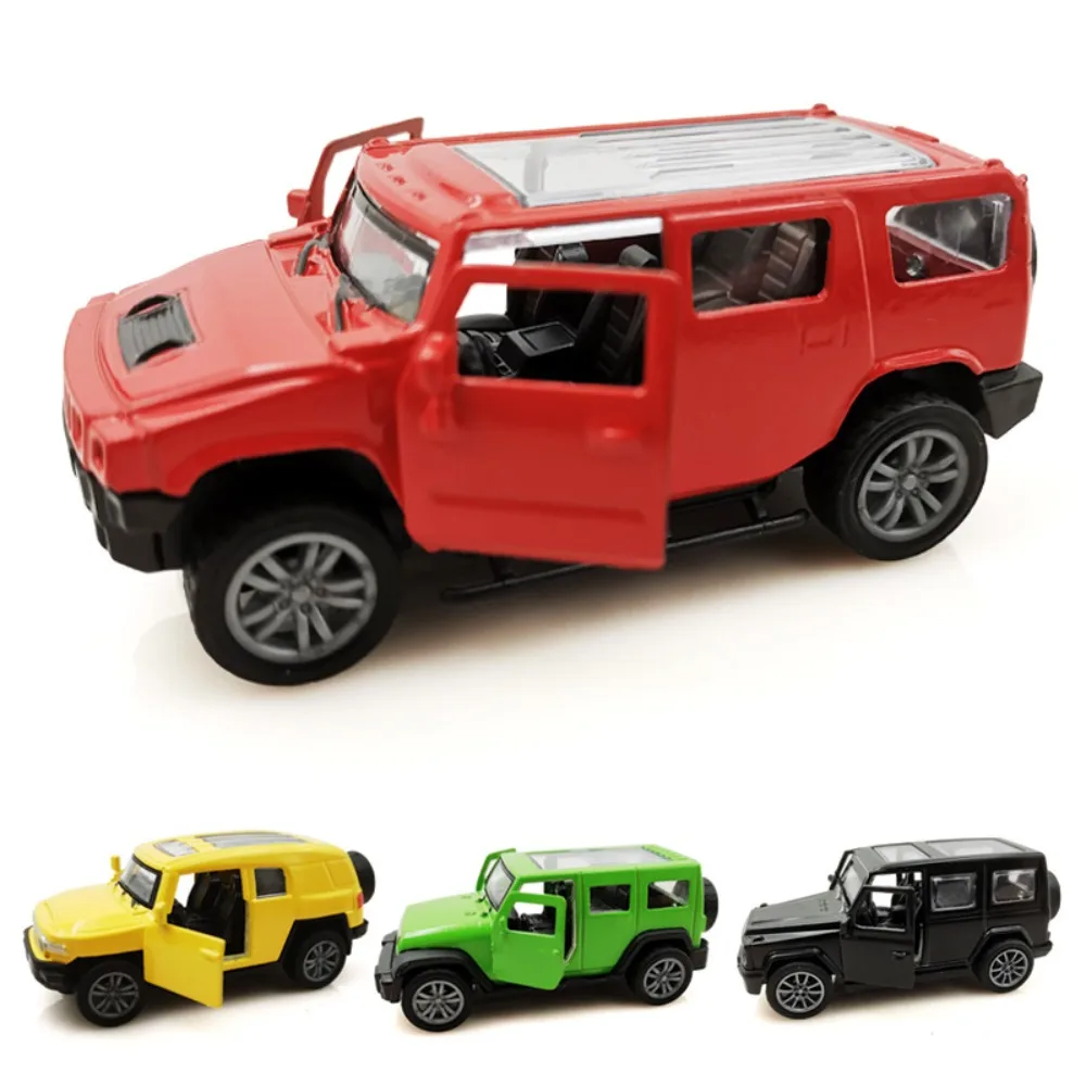 Modelo coche todoterreno de aleación con tracción simulada