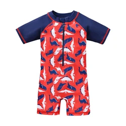 Bañador infantil con estampado de tiburón para niño