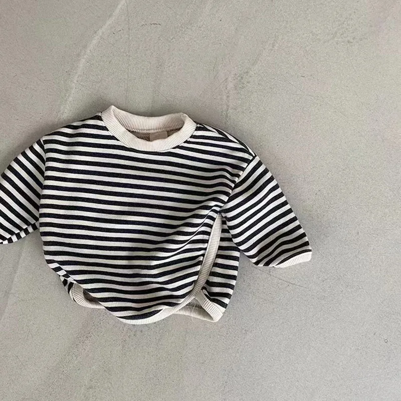 Sudadera con capucha a rayas bebé – Cómoda y suave para otoño - imagen 4