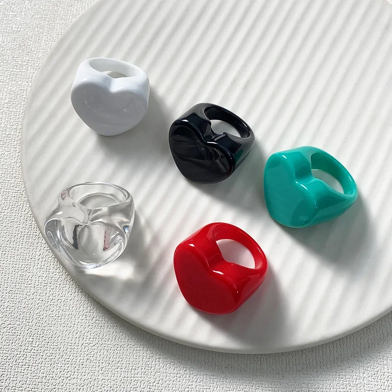 Anillos de corazón en resina acrílica para niña tono melocotón - imagen 5