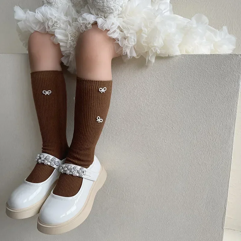Calcetín escolar de algodón suave para niño y niña – Diseño cómodo - imagen 3