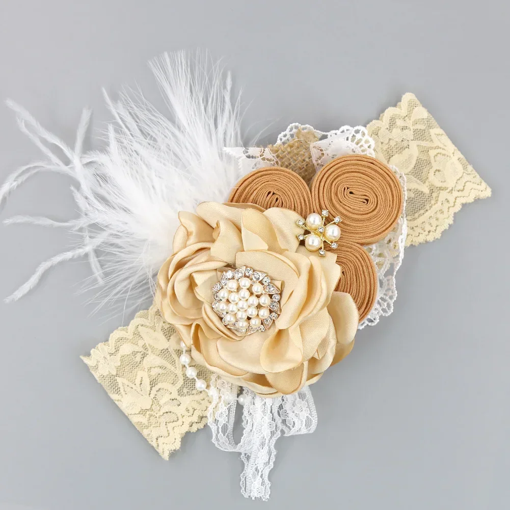 Diadema infantil con lazo de encaje y perlas para niña - imagen 2