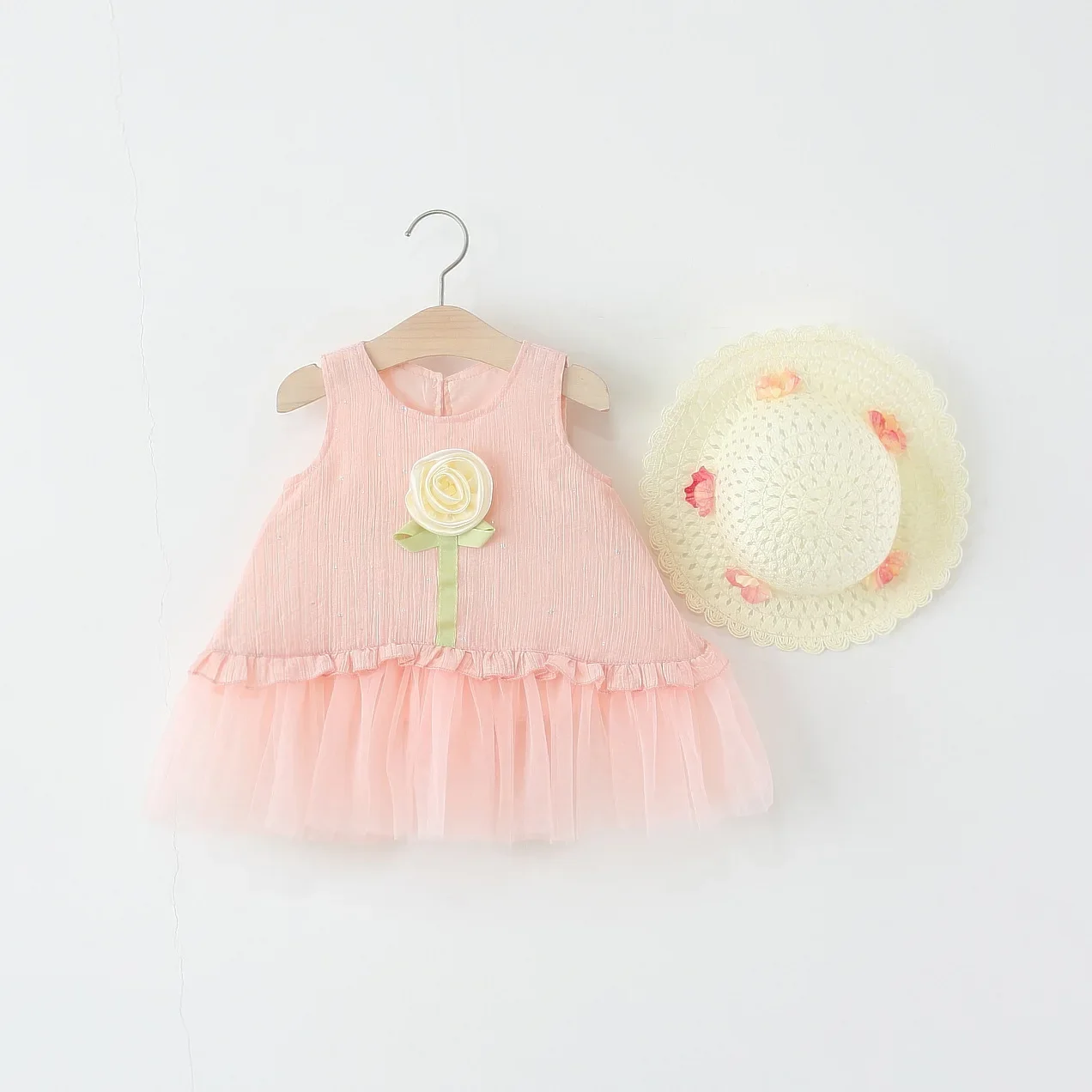 Vestido de verano sin mangas para niña con sombrero de flores - imagen 3