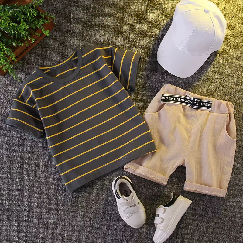 Conjunto de verano bebé a rayas: camiseta y pantalón corto - imagen 5