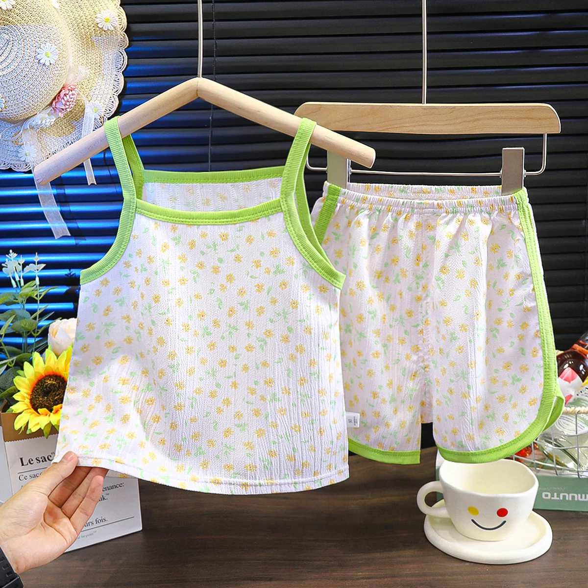 Conjunto de pantalones cortos verano para niña floral transpirable