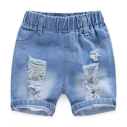 Pantalones vaqueros cortos rasgados para niño – Verano 2025
