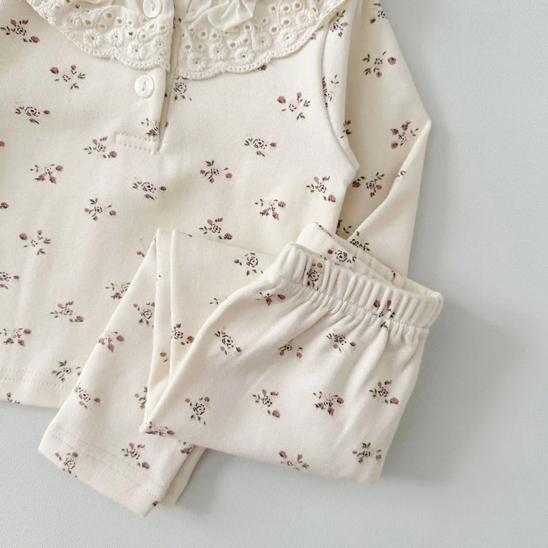 Milancel pijamas de niña con cuello volantes florales - imagen 2