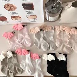 Calcetines bebé malla de algodón estilo coreano con alas