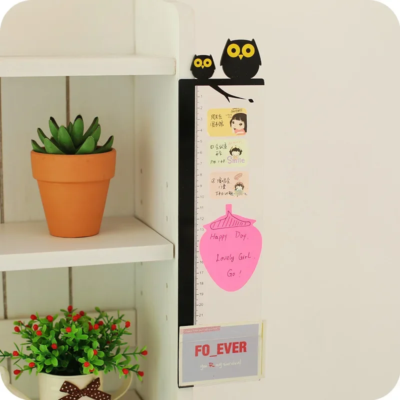 Tablero de notas adhesivas con panel acrílico para habitación infantil