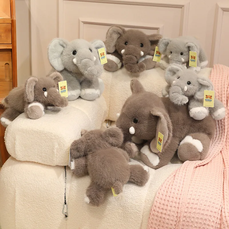 Elefante peluche esponjoso