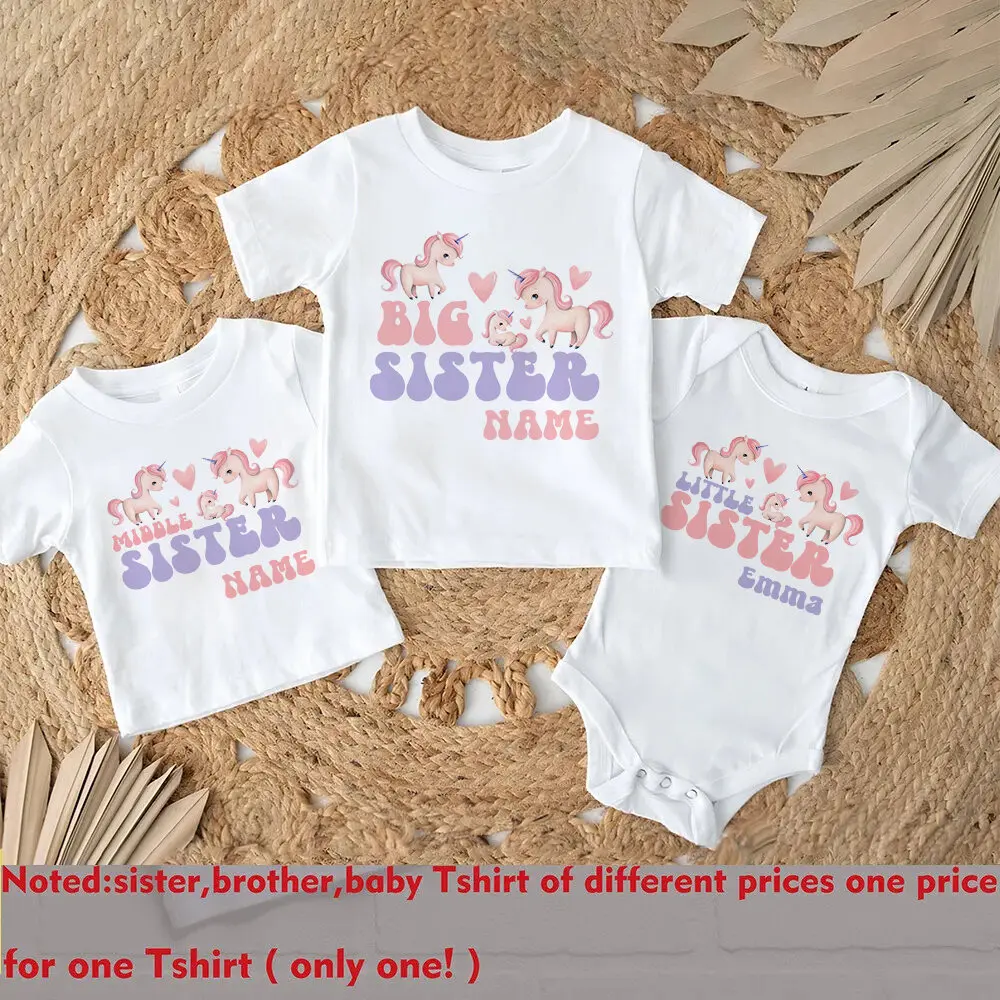Camisetas a juego con estampado de unicornio y nombres personalizados