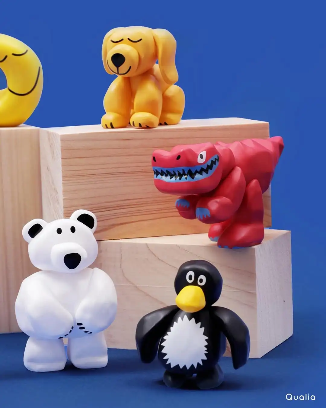 Qualia figuras de animales para jugar: oso polar, dinosaurio y pato