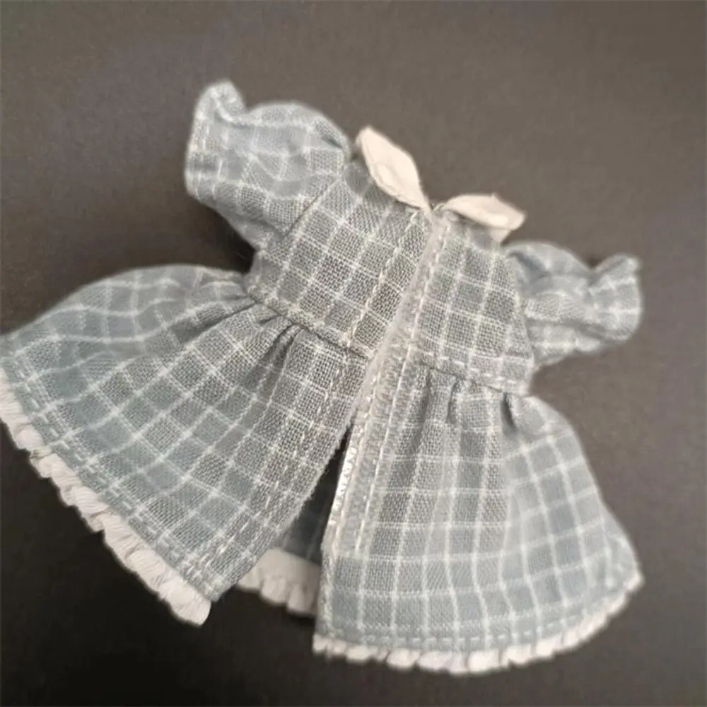 Detalle del acabado del vestido