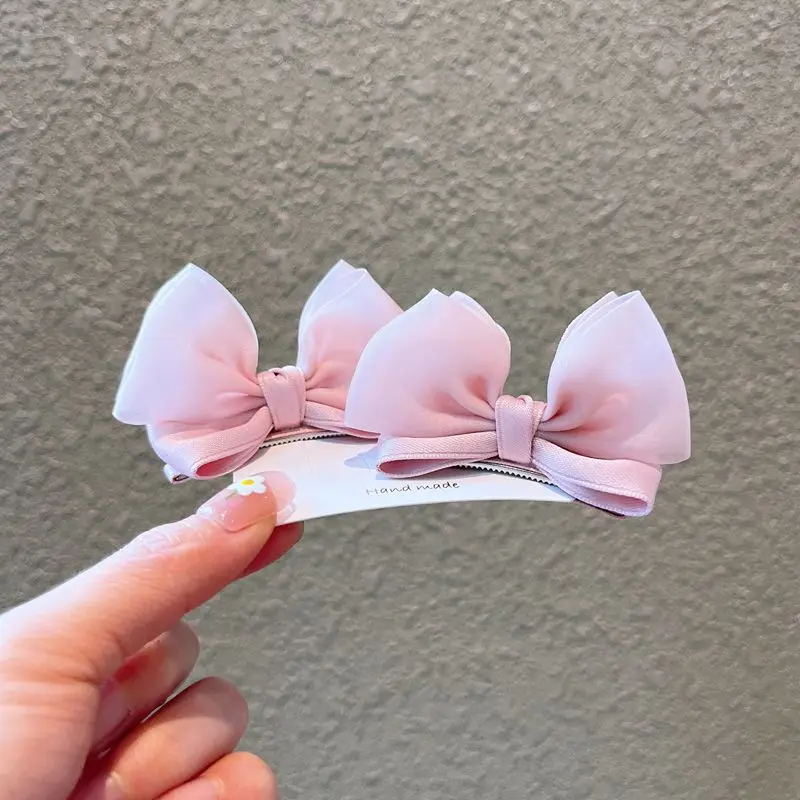 Lazos con acabado voluminoso para niñas