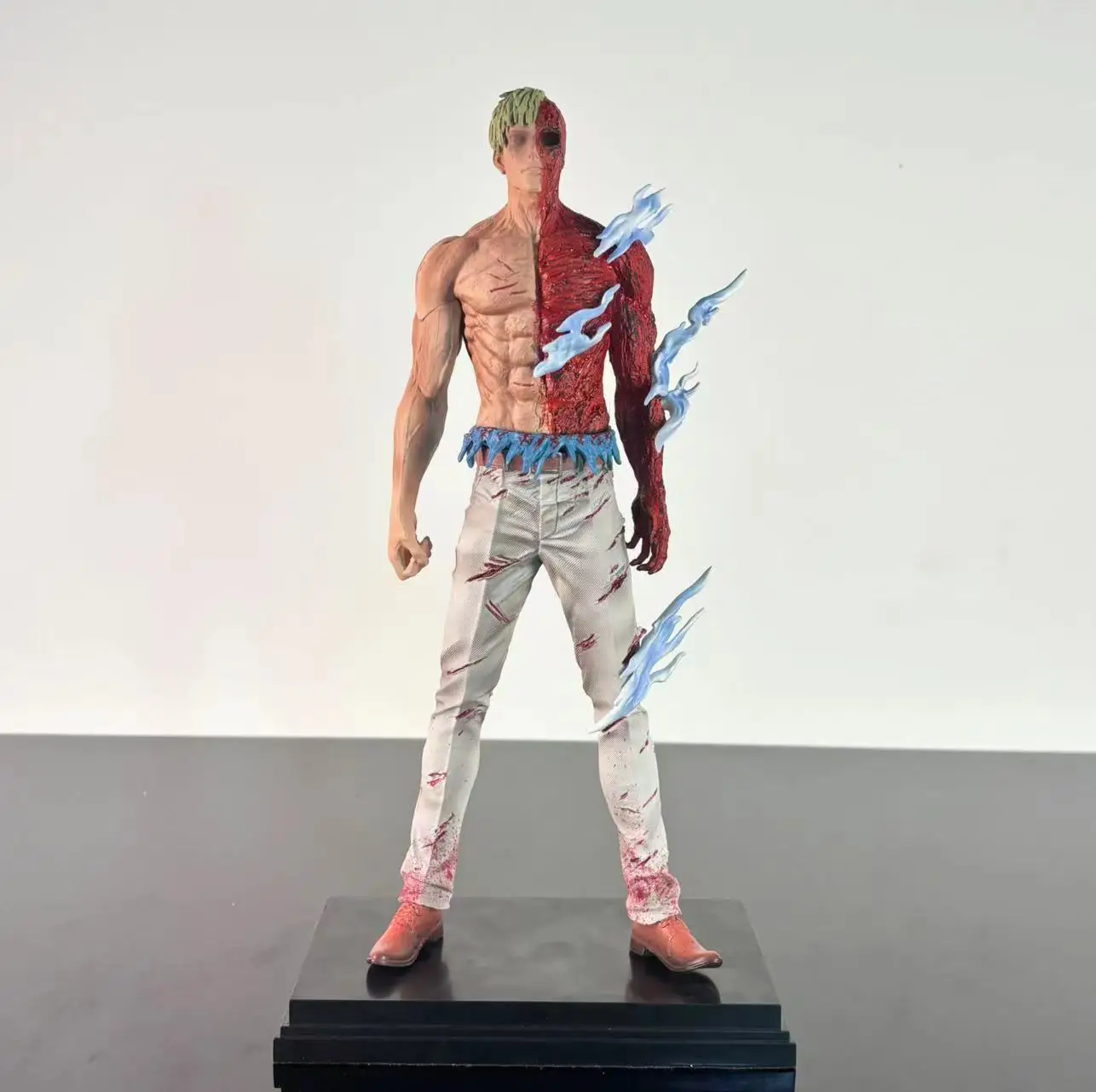 Detalle para el cambio del busto
