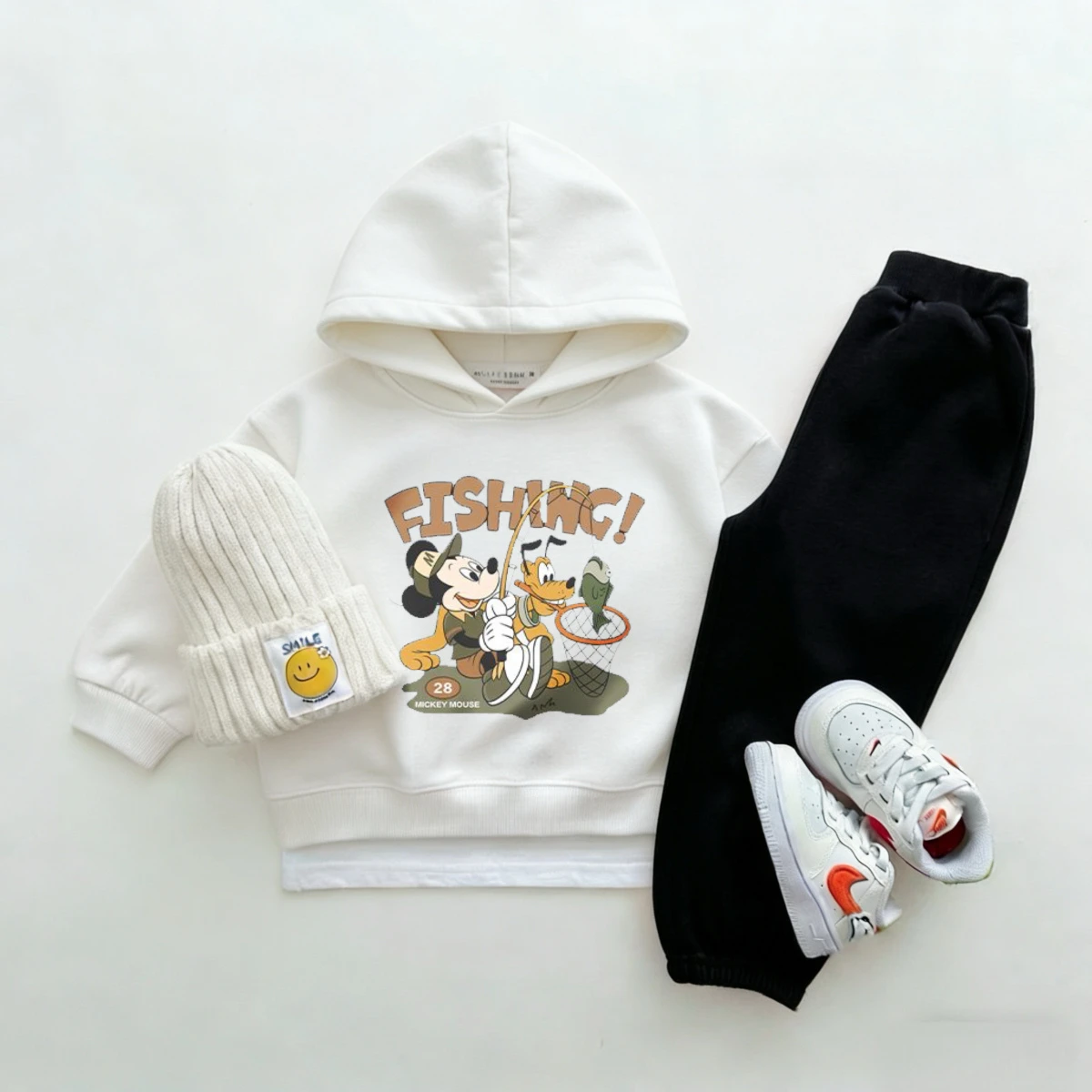 Pantalón holgado del conjunto infantil