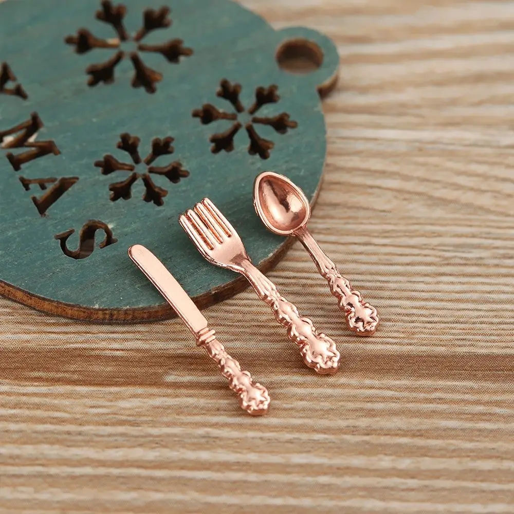 Set completo con acabados en varios metales