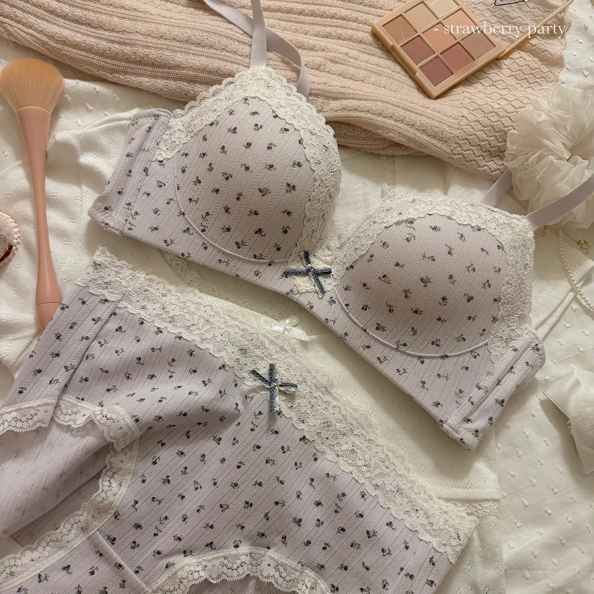 Conjunto sujetador y braguita de encaje para chicas con push-up - imagen 2