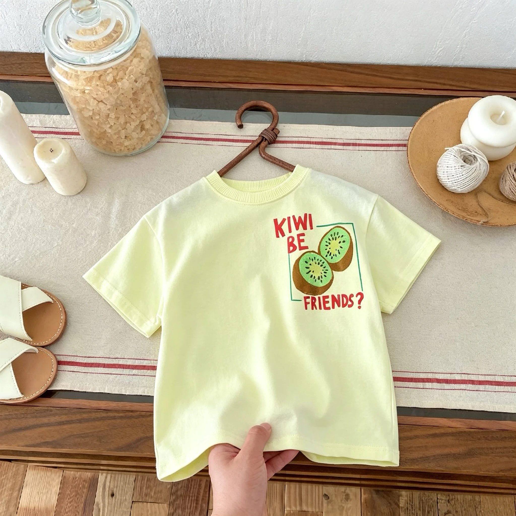 Camiseta infantil de manga corta con cuello redondo para verano - imagen 3