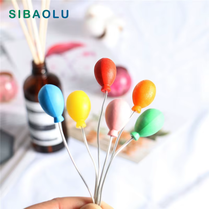 Figura decorativa nube con globo de amor para Navidad - imagen 5
