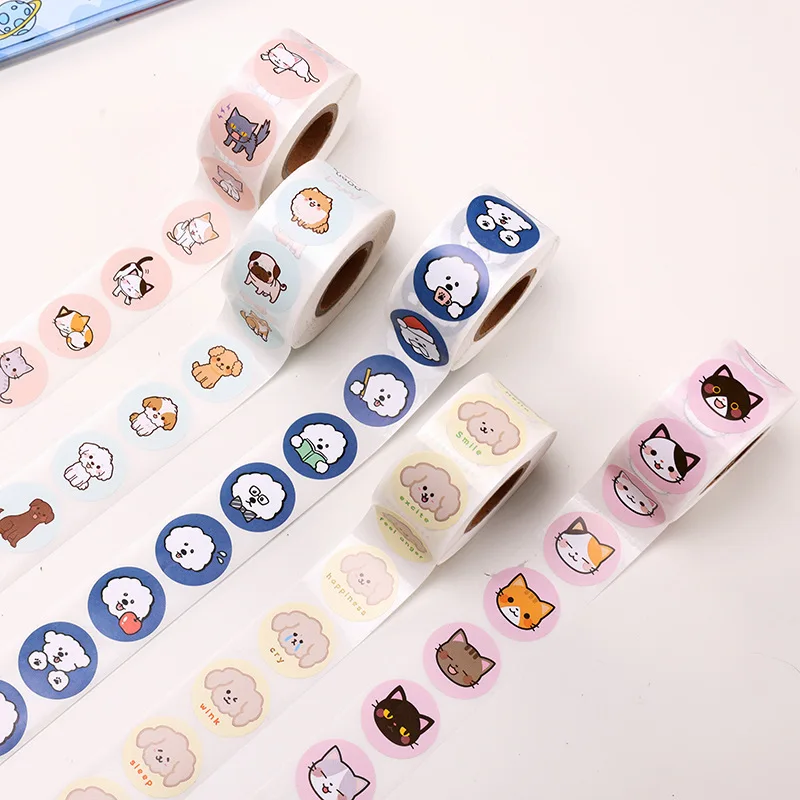 Pegatinas kawaii en cuaderno