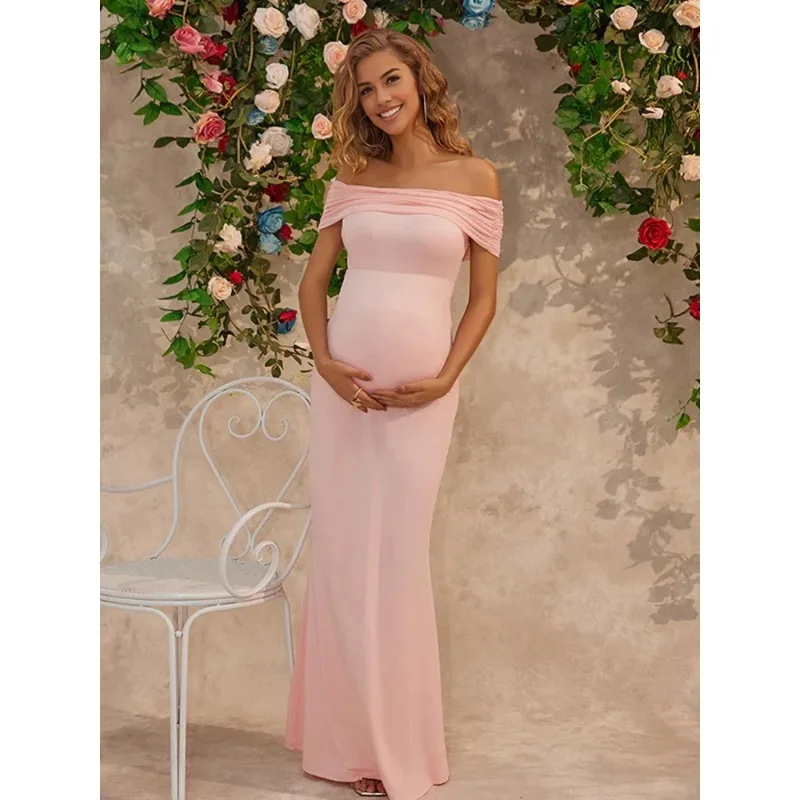 Vestido de maternidad sirena rosa con hombros descubiertos - imagen 3