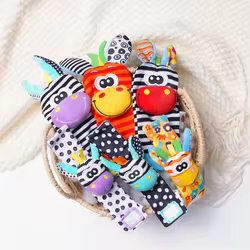 Set de sonajeros y peluches suaves para bebé recién nacido
