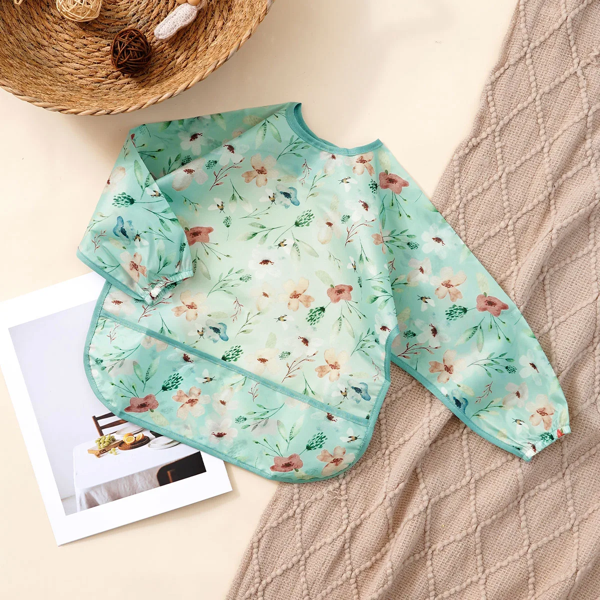 Babero impermeable infantil con manga larga, fácil de limpiar - imagen 3