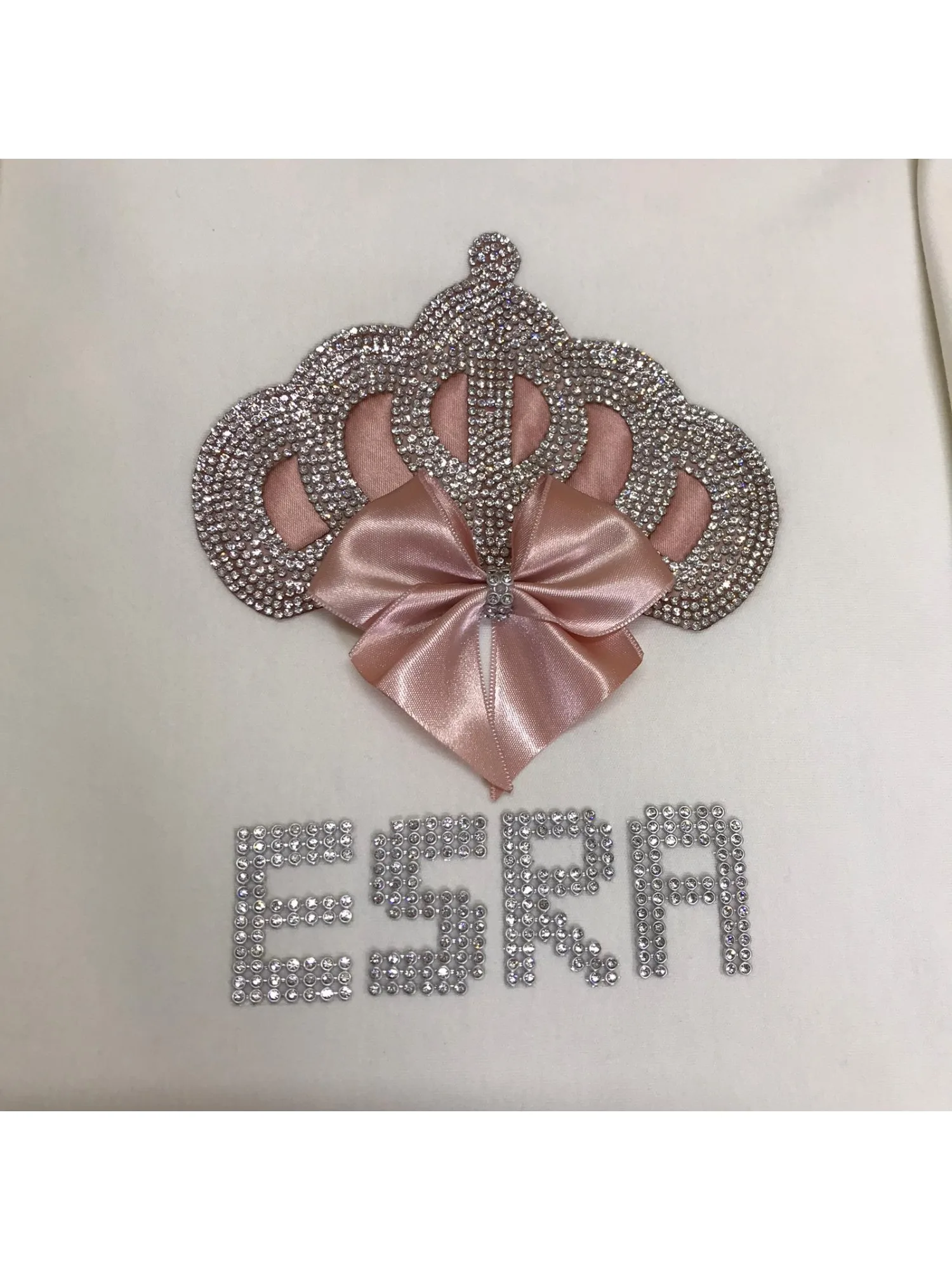 Envoltura de bebé rosa con corona bordada y nombre personalizado - imagen 5