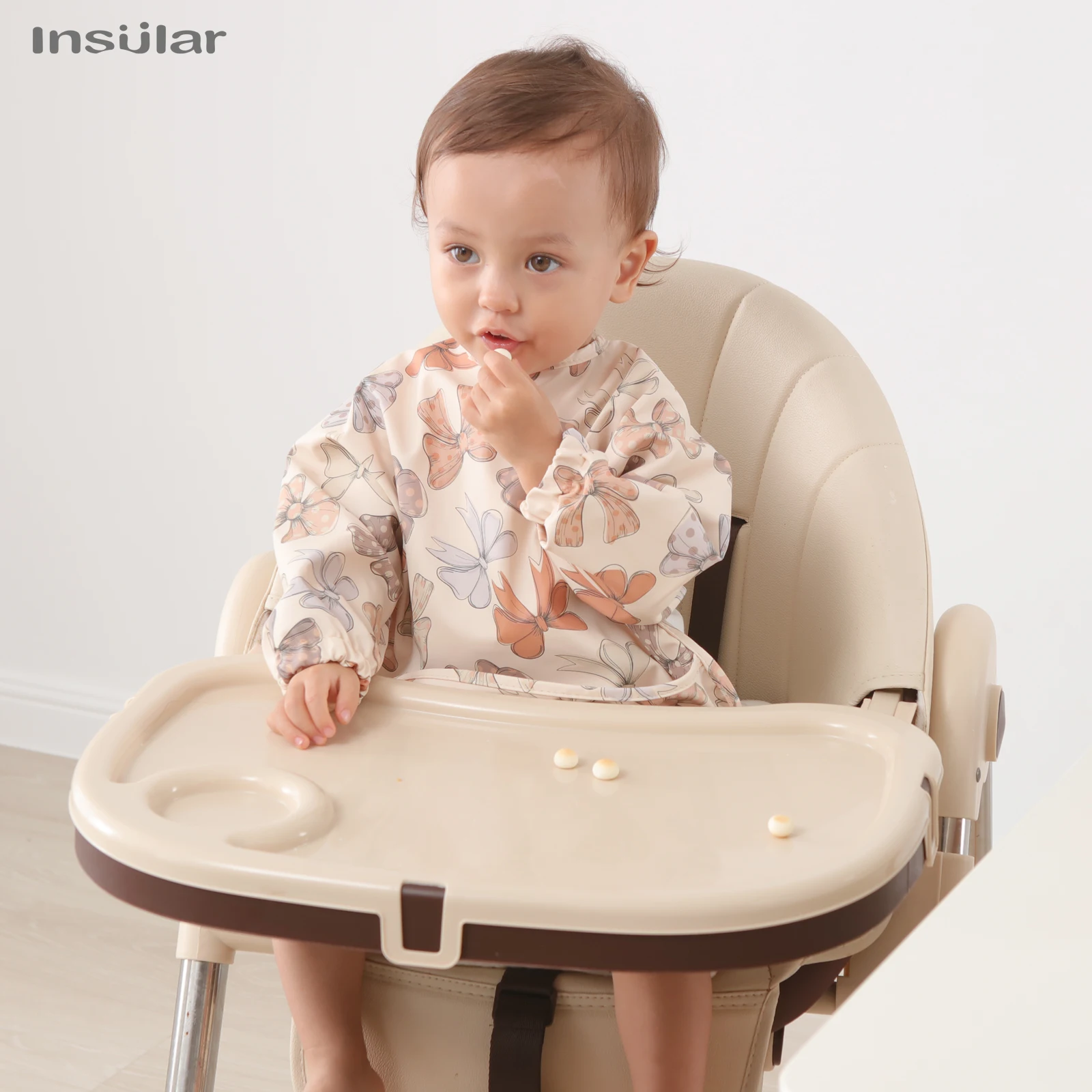 Babero impermeable para bebé con delantal ajustable de manga larga