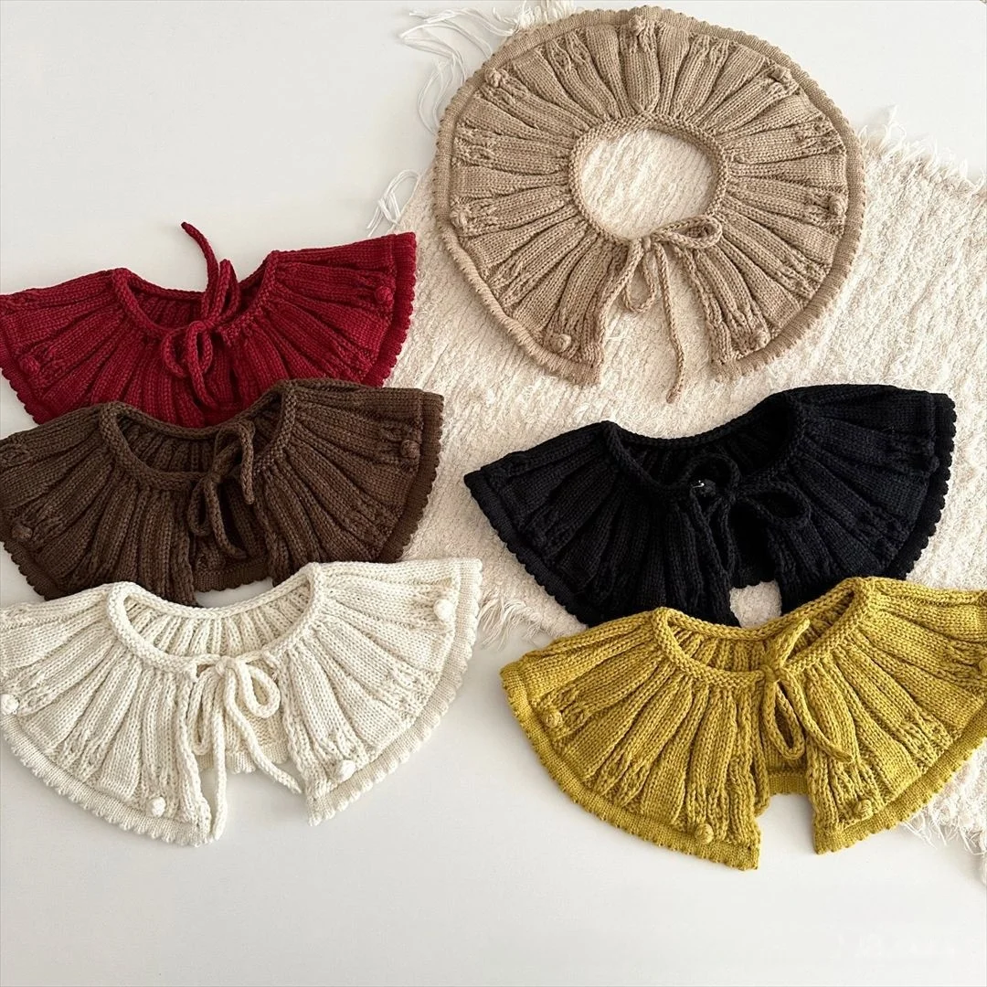 Capa de ganchillo para niña con cuello falso y lazos - Abrigo otoño