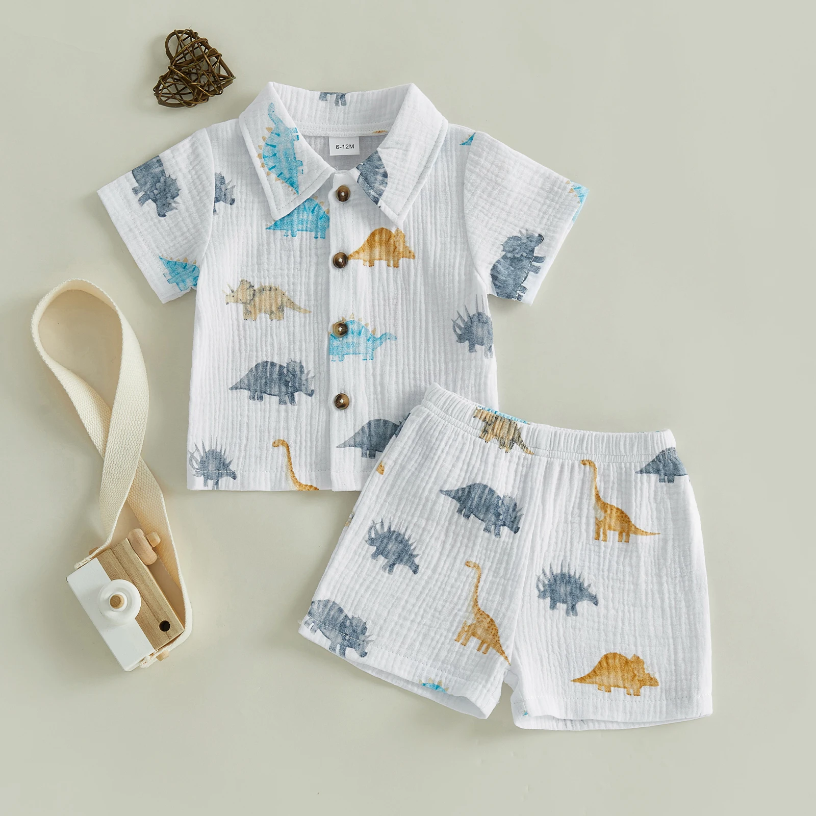 Conjunto de verano para bebé dinosaurios: camisa con botones y bermudas - imagen 3