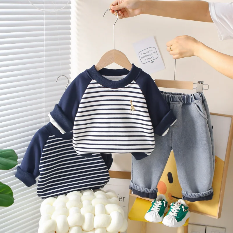 Conjunto bebé otoño-invierno a rayas: camiseta térmica y pantalón - imagen 5