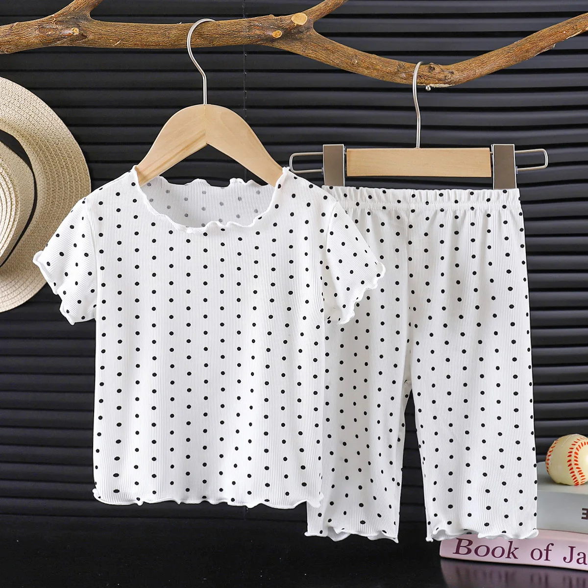 Conjunto de verano floral para bebé niña: camiseta manga corta - imagen 2