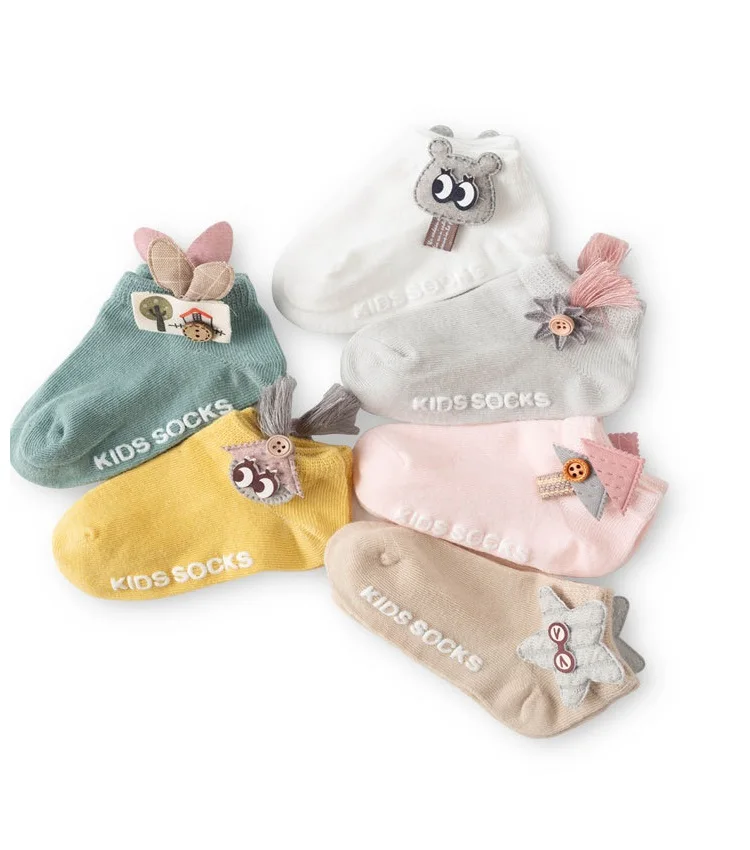 Calcetines de dibujos animados para bebé