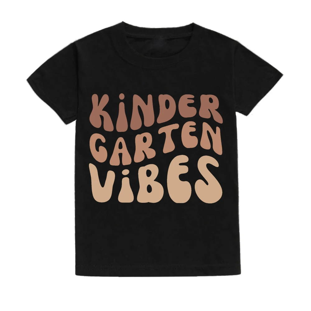 Camiseta Hello Kindergarten rosa