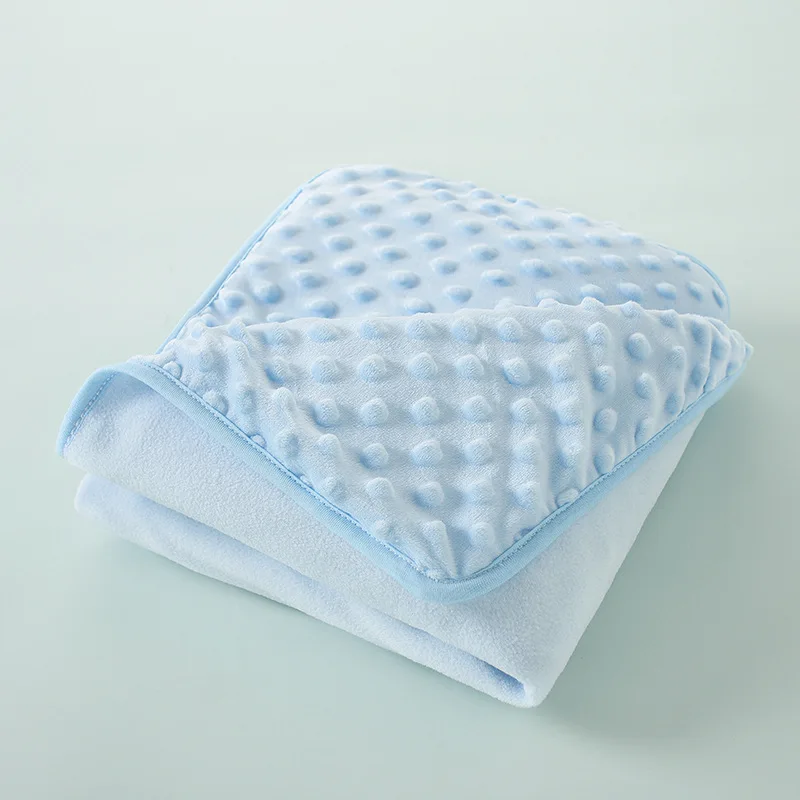Manta minky dot en color azul